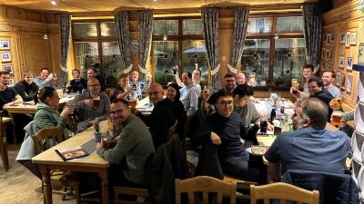 Teilnehmerabend Bratwurst Röslein